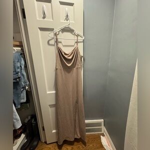 Chic Strapless Tan Dress